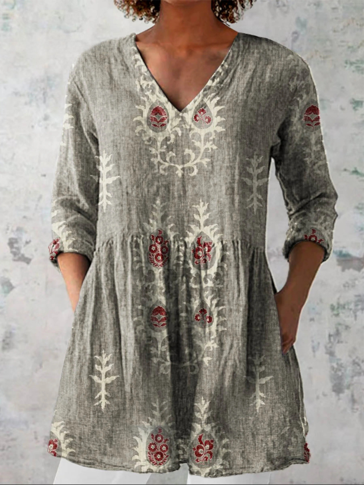 Elise | Camicetta dal taglio lungo elegante con scollo a V