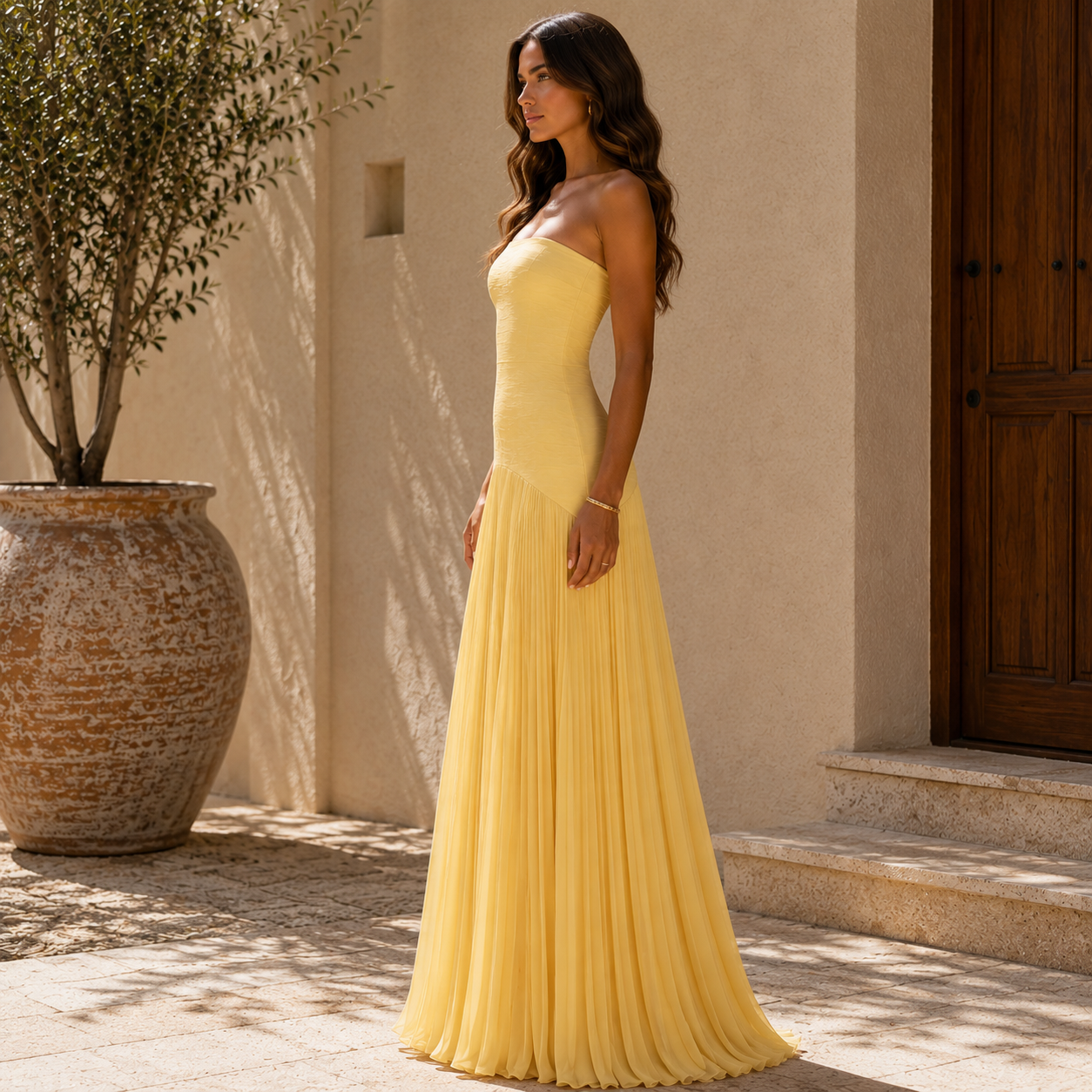 Vestito a spalle scoperte