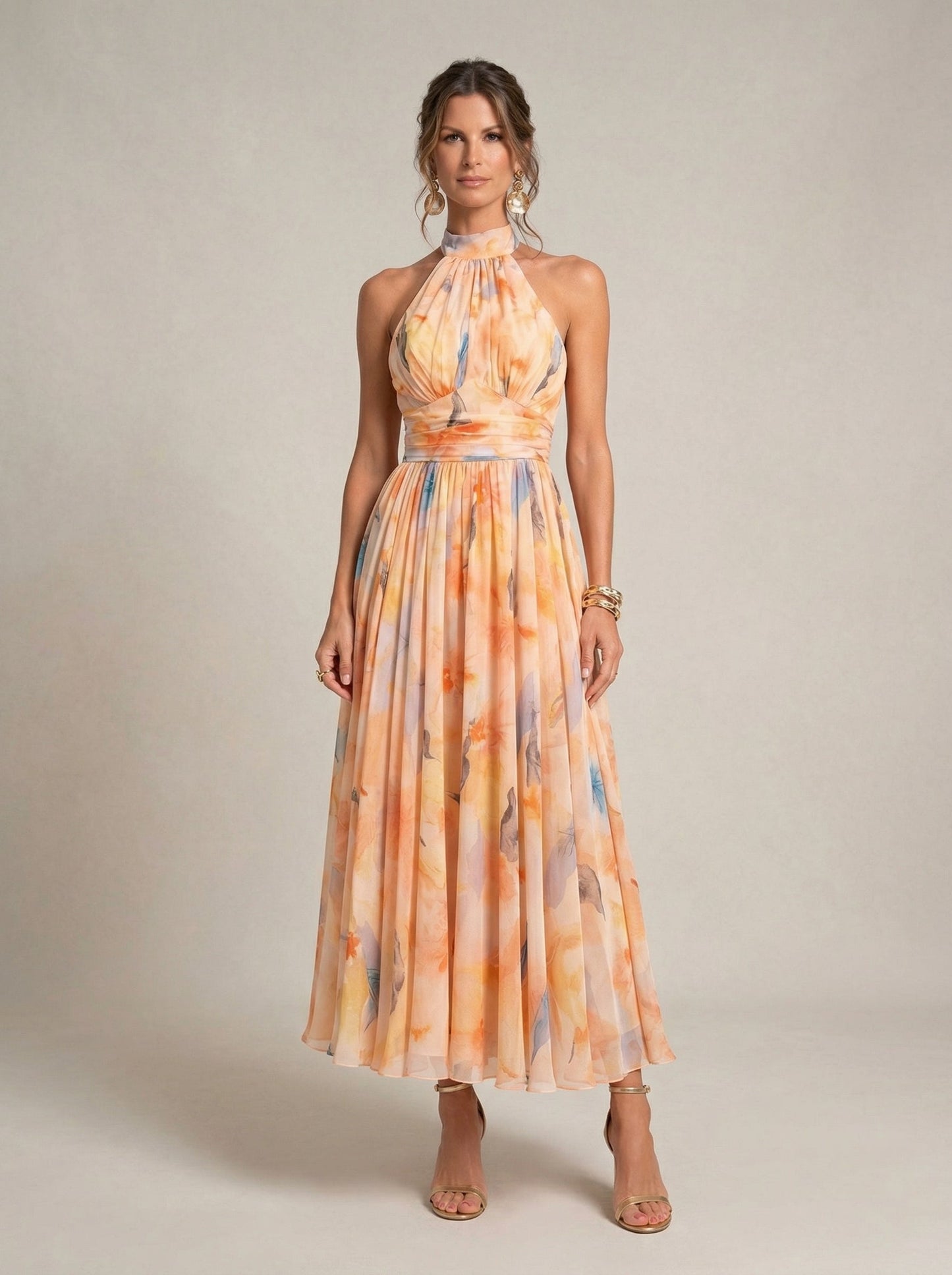 Vestito con scollo a halterneck e stampa ad acquerello