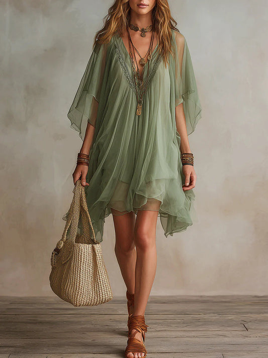 Vestito Mini Fluttuante in Chiffon Verde con Scollo a V