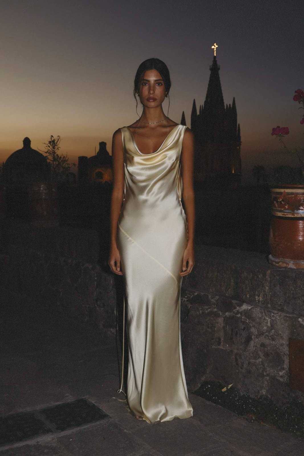 Abito Maxi in Seta Elegante