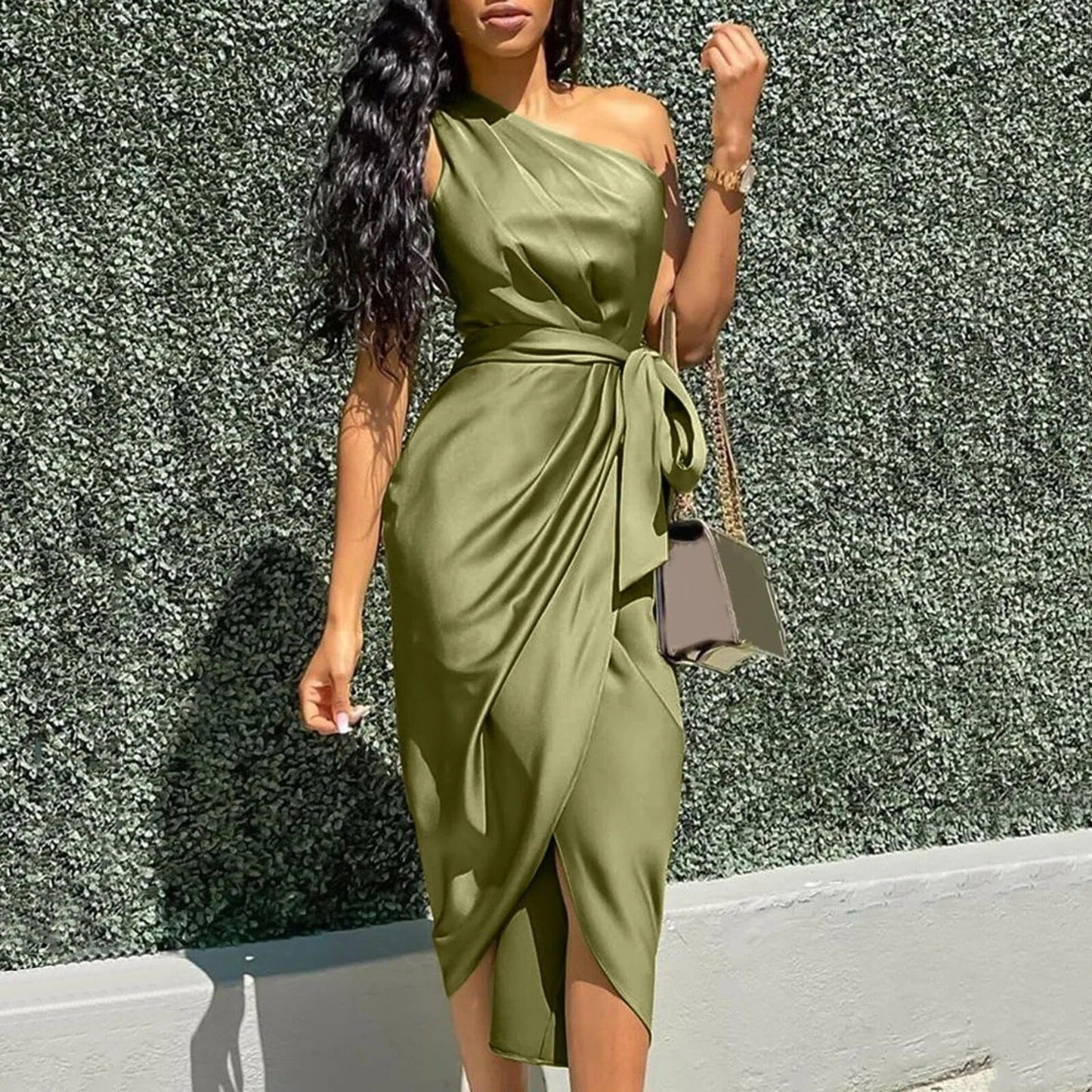 Abito Maxi in Seta Asimmetrico Elegante