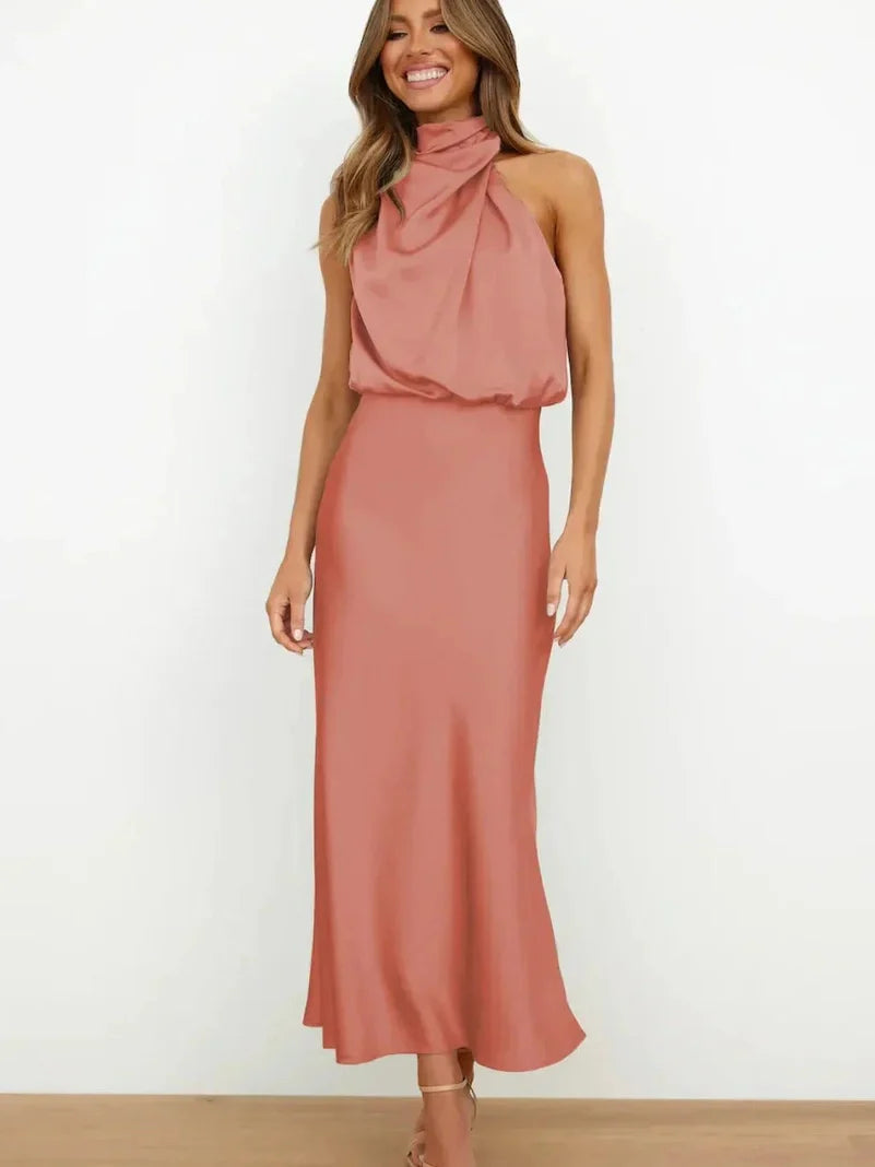 Abito in Seta Elegante