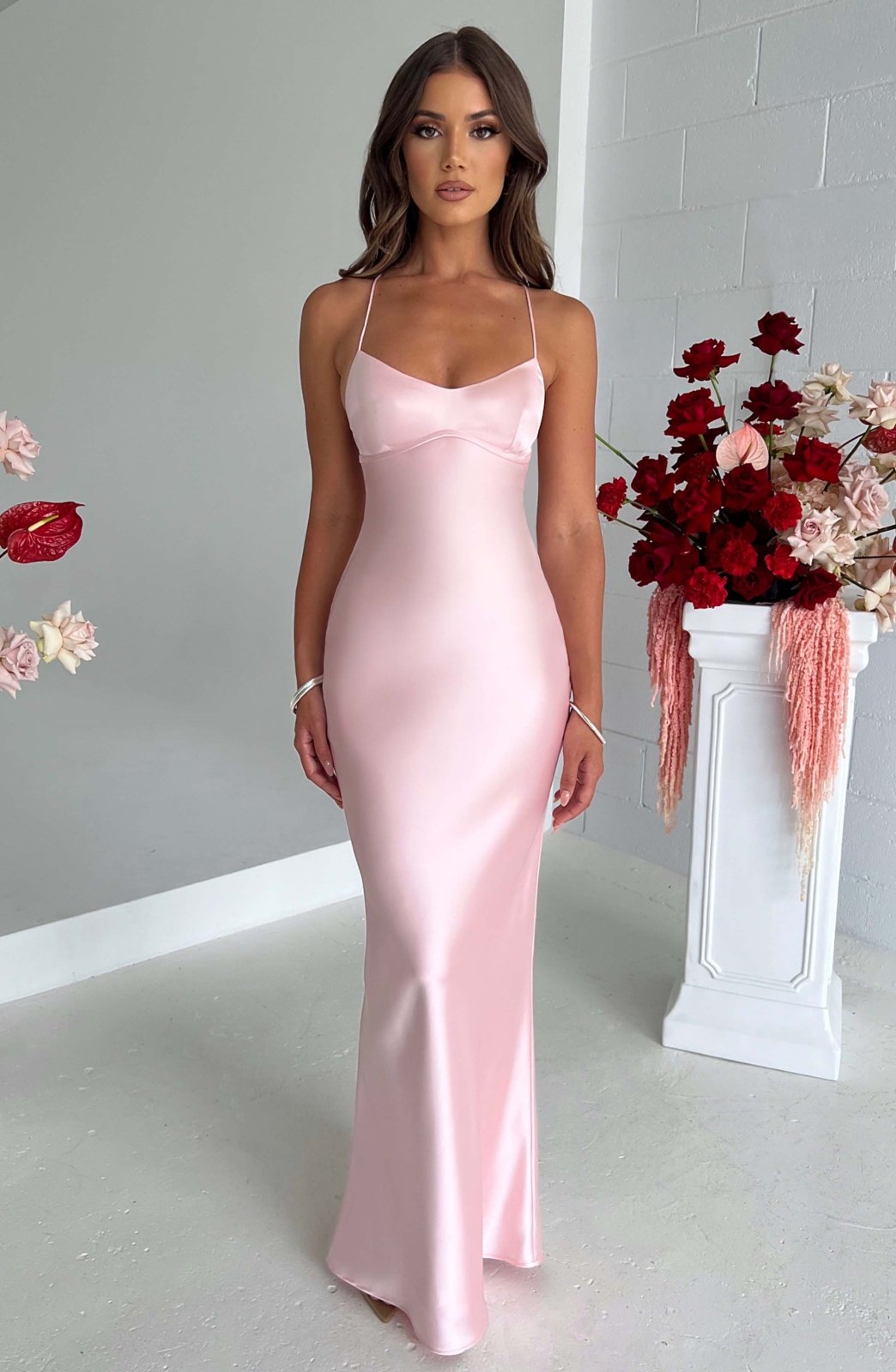 Abito Maxi Satinato Stile Lusso