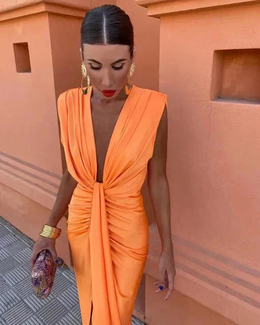 Abito in Raso Elegante
