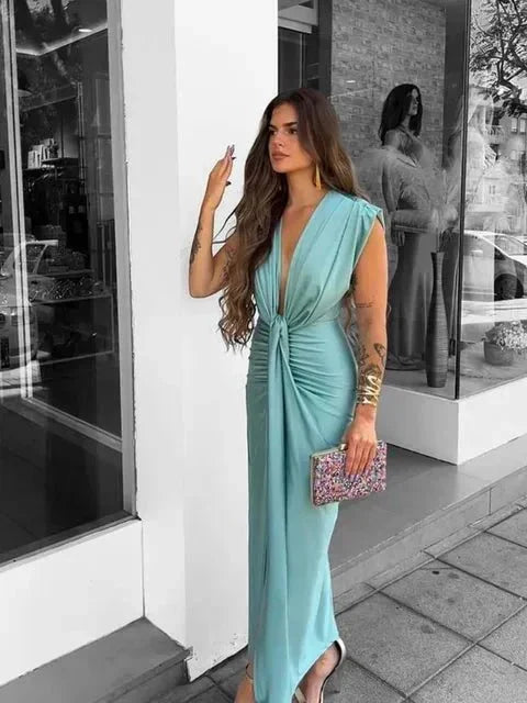 Abito in Raso Elegante