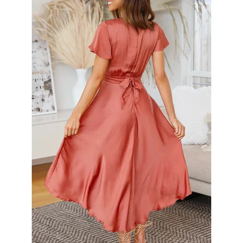 Abito Midi Elegante con Maniche a Farfalla